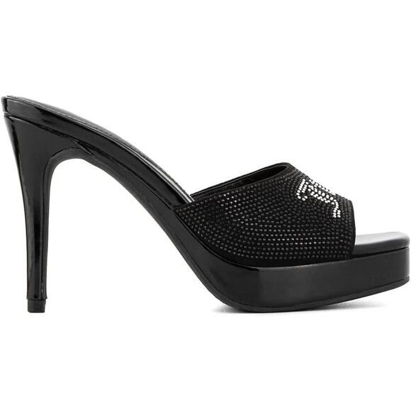 Classic Black Juicy Pumps